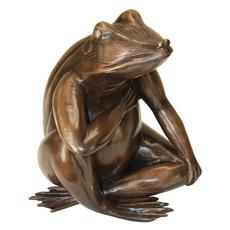 giant frog garden statue