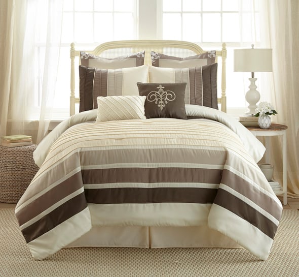 oversized quilts and bedspreads Amrapur Comforters
