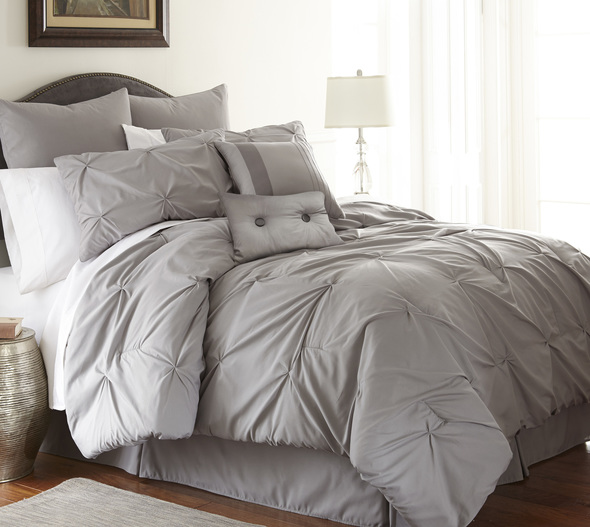 target comforter sets queen size Amrapur