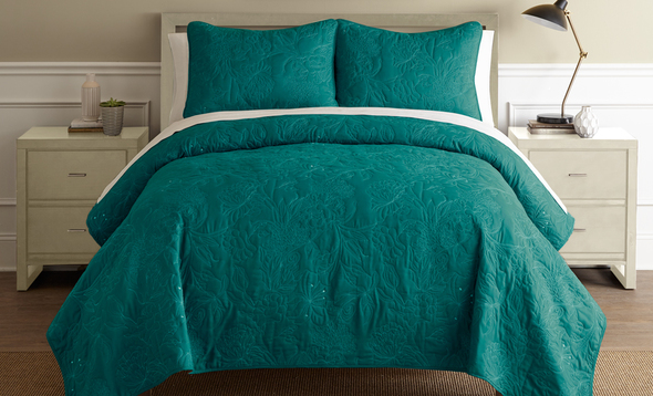 queen bed coverlet Amrapur