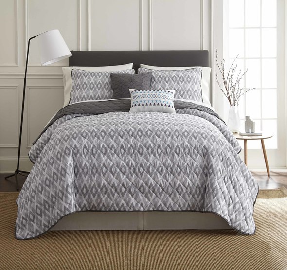 patchwork bedspreads and throws Amrapur