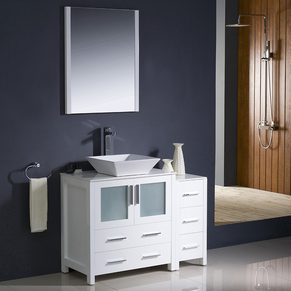 small toilet vanity unit Fresca White Modern