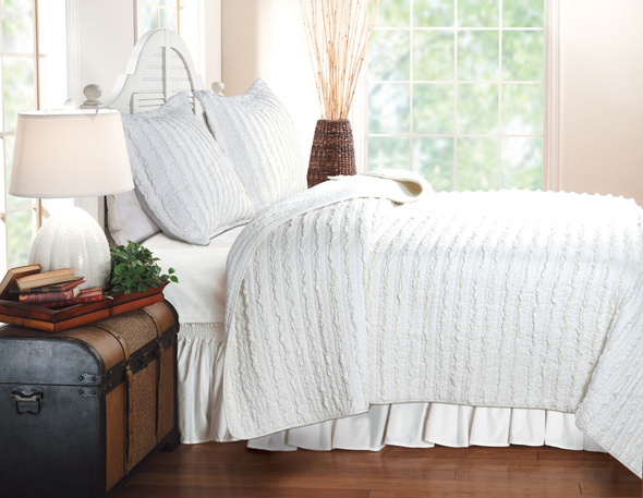 black and white twin bed set Greenland Home Fashions Quilt Set White