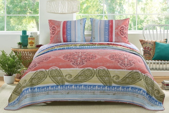 bed and bath quilts Greenland Home Fashions Quilt Set Coral