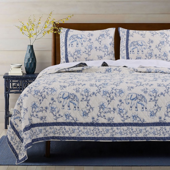 multi piece bedding sets Greenland Home Fashions Quilt Set Blue