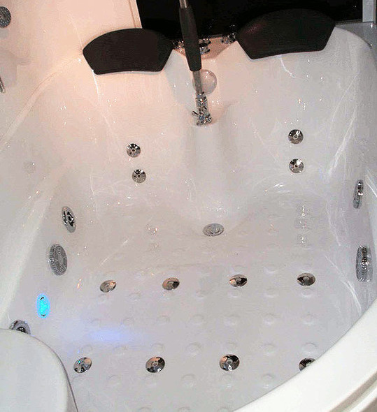 black bathtub & shower Maya Bath