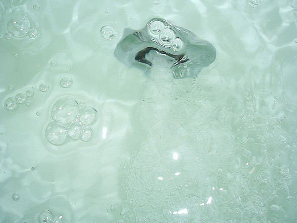 gray tub Maya Bath