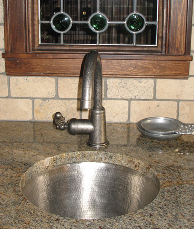 white metal sink Sierra Copper Antique