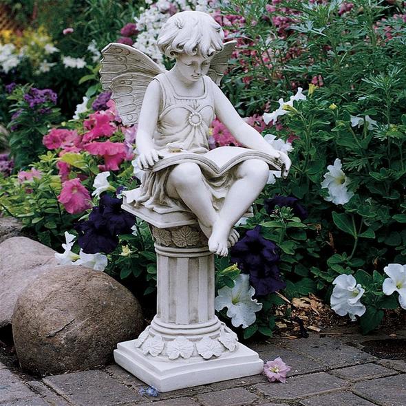 statue old Toscano Garden Décor > Best Sellers Garden Statues