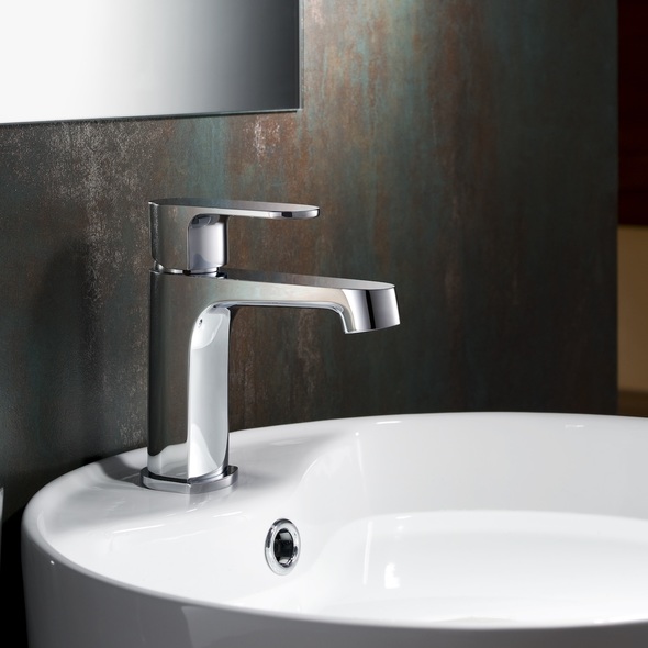 chrome bathroom sink Blossom Home Décor, Bathroom, Bathroom Faucets Chrome