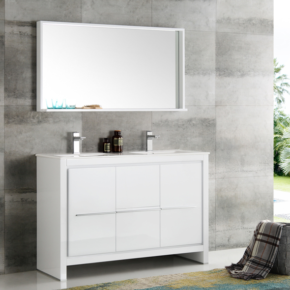 small basin and vanity unit Fresca White Modern