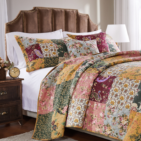 coverlet over duvet Greenland Home Fashions Quilt Set Multi