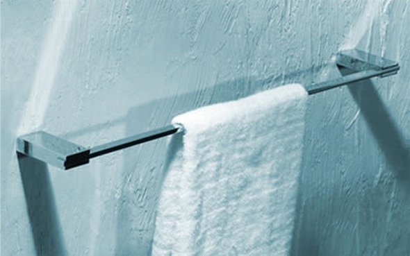 rail attachment for heated towel rails KubeBath Towel Bars